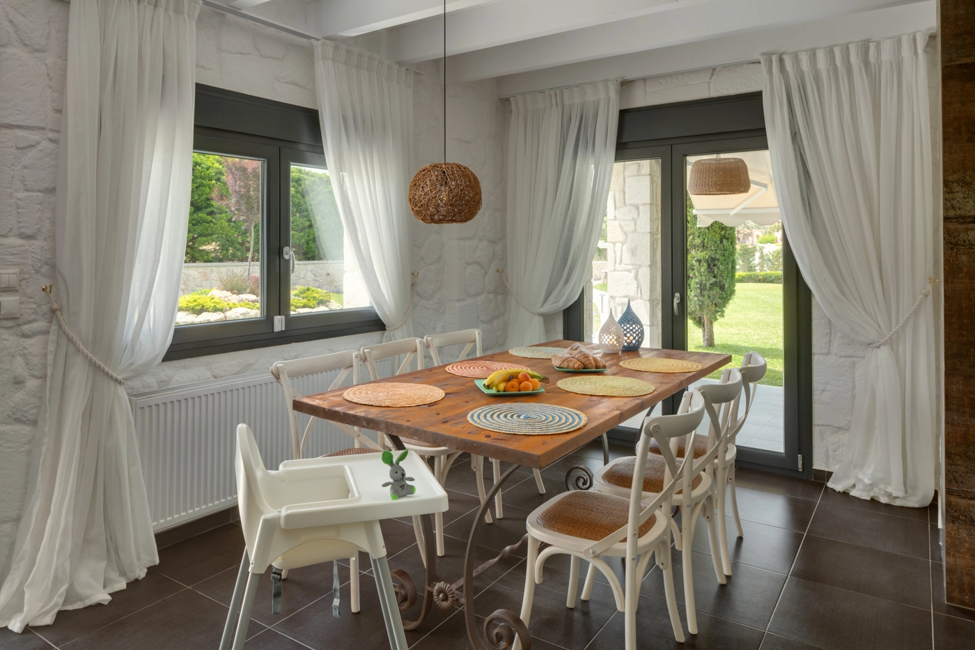 Tiara Holidays - Pohoda Villas Resort - dining room